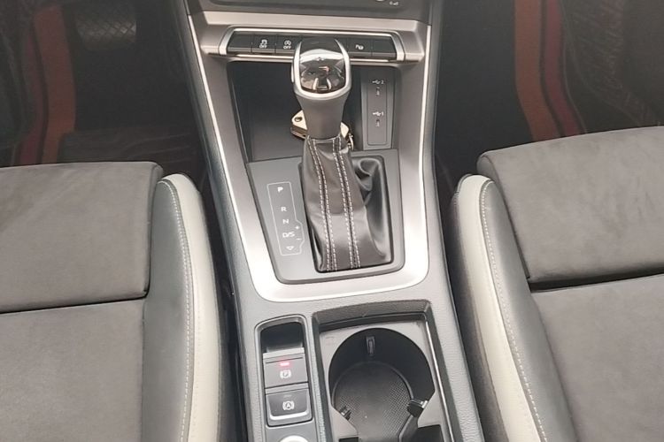 Audi Q3 2023 #30 Audi Q3 2023 car image #30