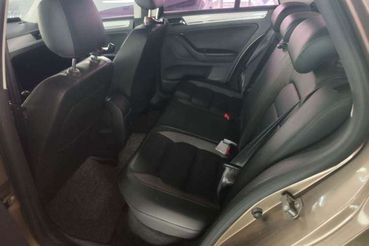 Volkswagen Bora 2015 #17 Volkswagen Bora 2015 immagine di auto #17