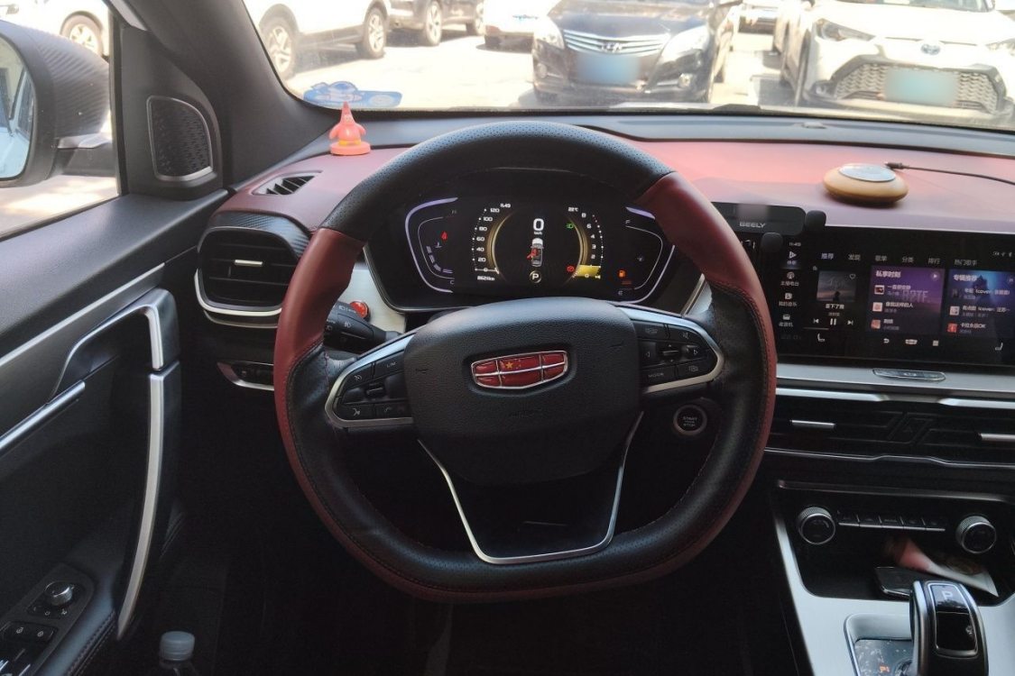 GEELY Coolray 2020 car image #22