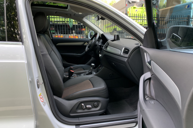 Audi Q3 2019 #20 Audi Q3 2019 car image #20