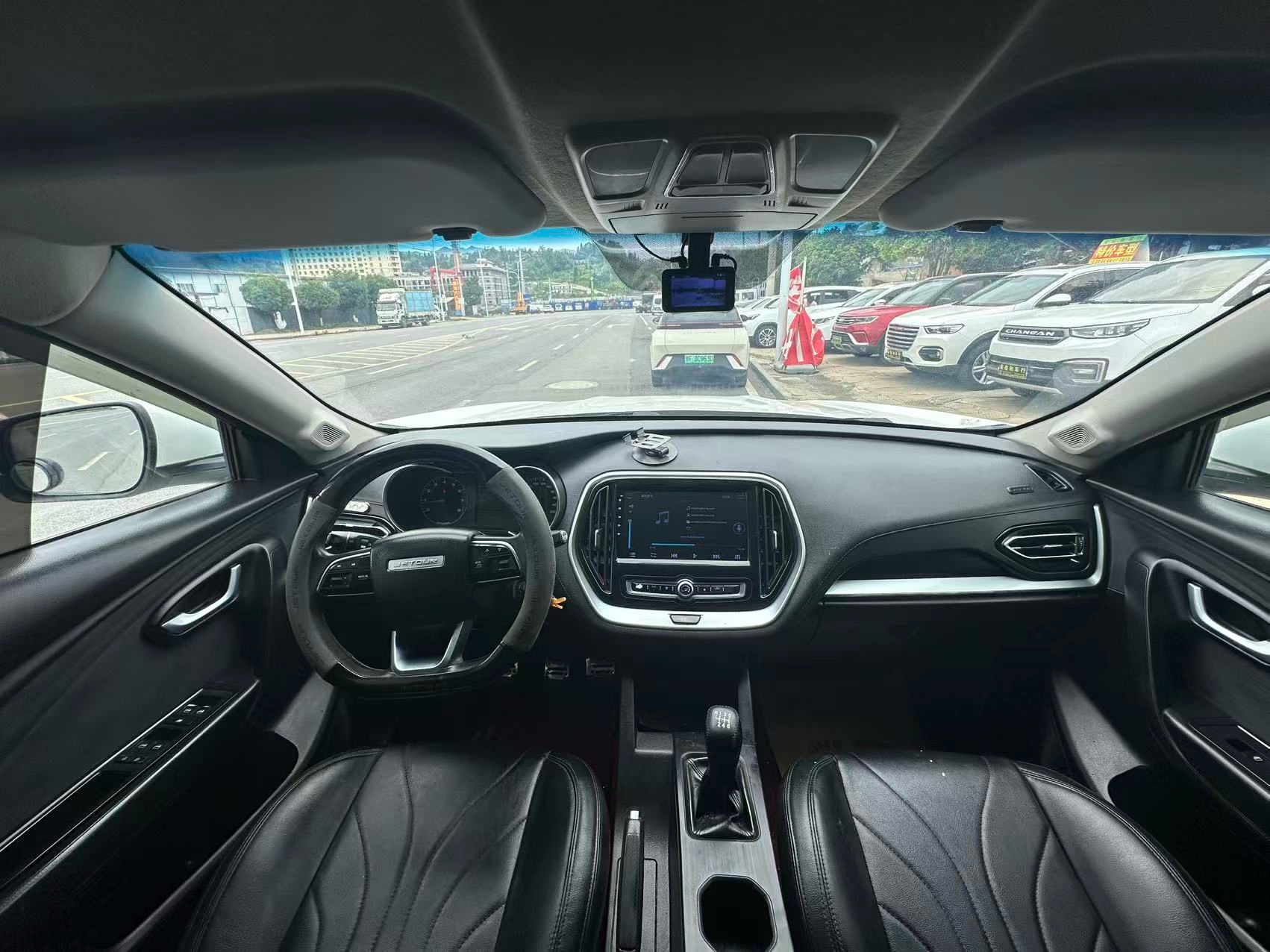 Jetour X70M 2020 #7 Jetour X70M 2020 صورة سيارة #7