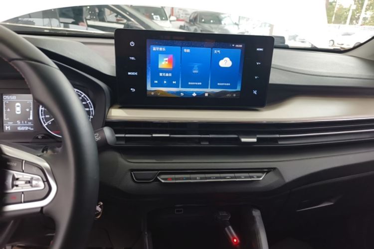 Livan X3 PRO 2023 #13 Livan X3 PRO 2023 image de voiture #13