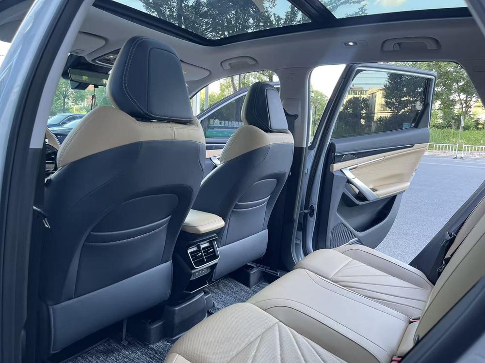 GEELY Boyue L 2024 car image #20