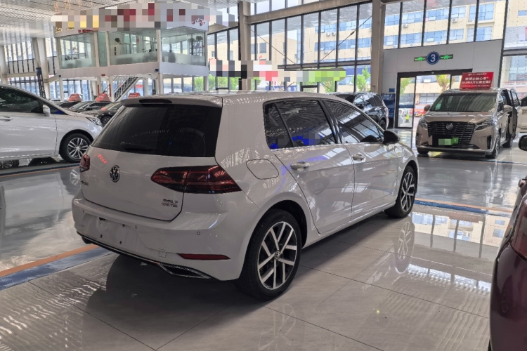 Volkswagen Golf 2018 #5 Volkswagen Golf 2018 car image #5