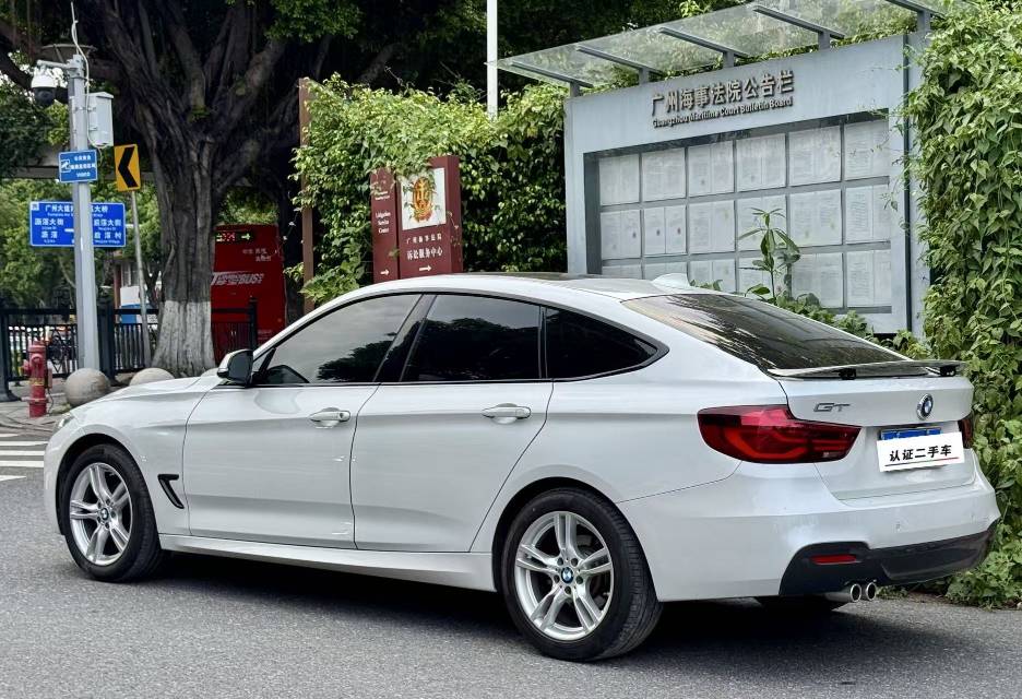 BMW 3 Series GT 2020 car image #3