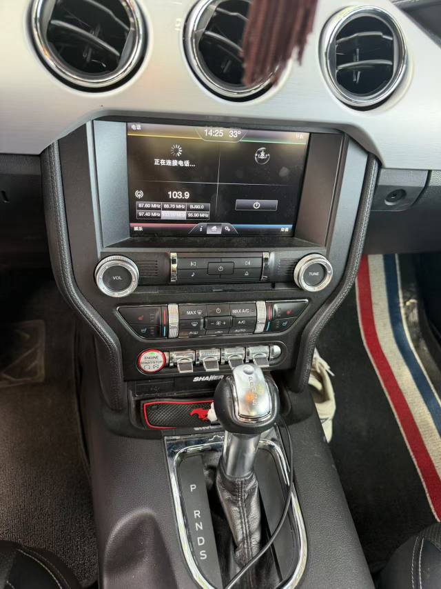 2016 immagine di auto #4