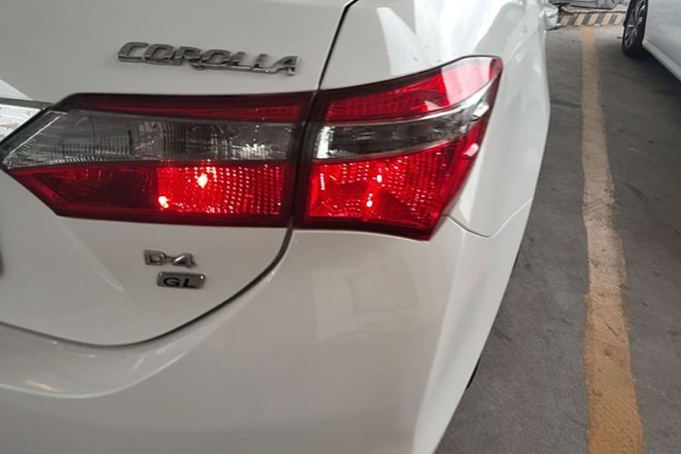Toyota Corolla 2018 #8 Toyota Corolla 2018 car image #8
