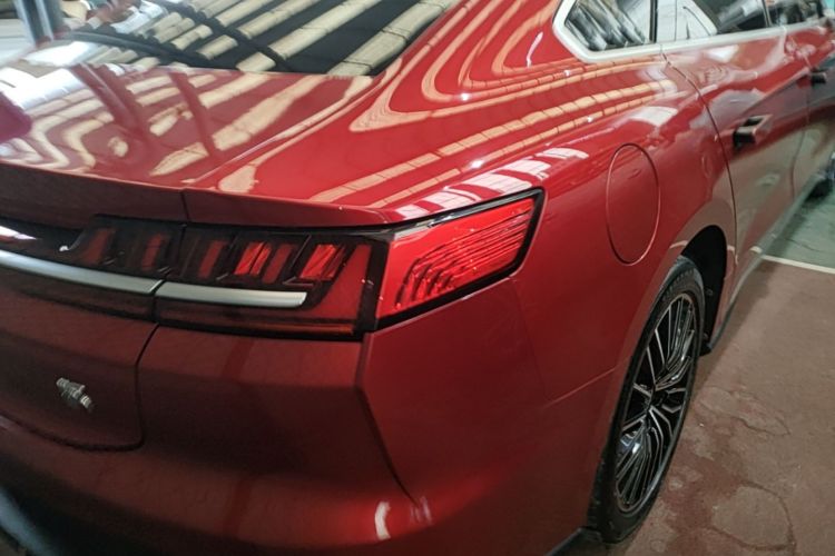 BYD Han 2022 car image #8