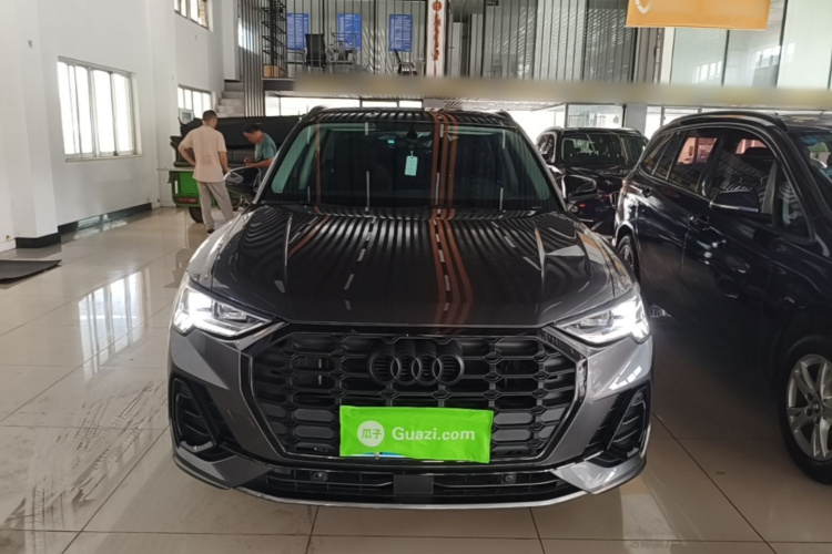 Audi Q3 2023 #3 Audi Q3 2023 car image #3