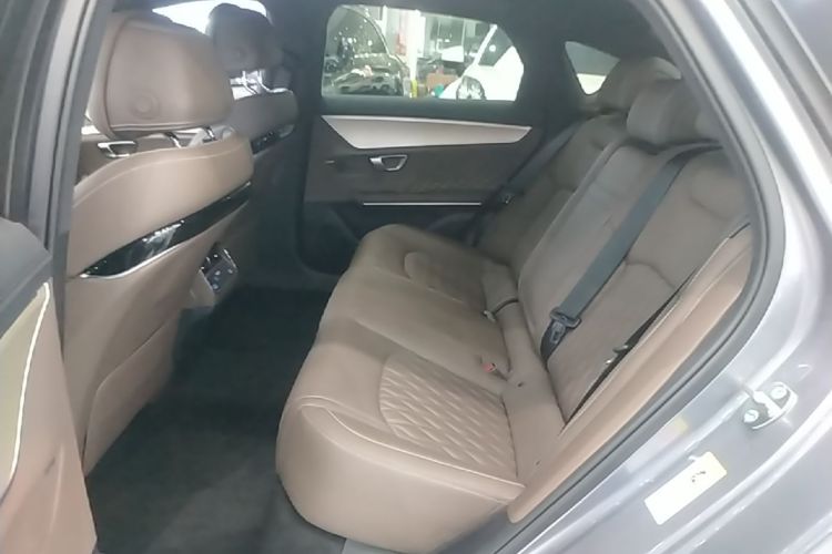 BYD Han 2024 car image #13