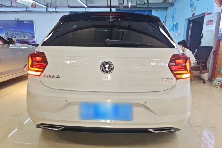 Volkswagen Polo 2020 car image #6