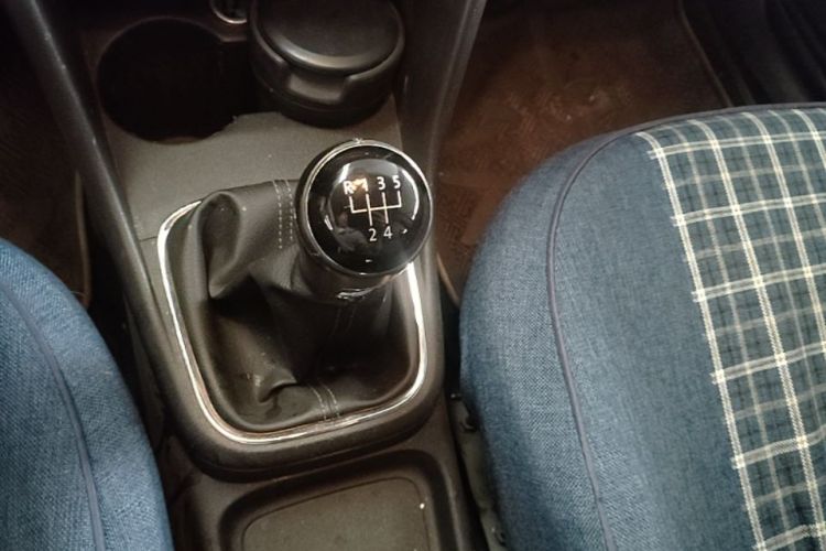Volkswagen Polo 2015 #16 Volkswagen Polo 2015 صورة سيارة #16