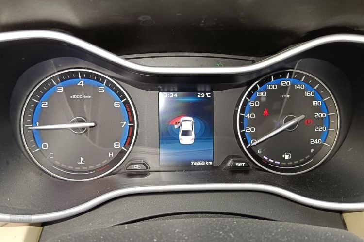 GEELY Emgrand 2018 #13 GEELY Emgrand 2018 immagine di auto #13