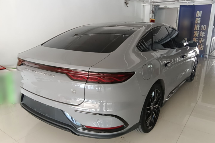BYD Han 2024 car image #7