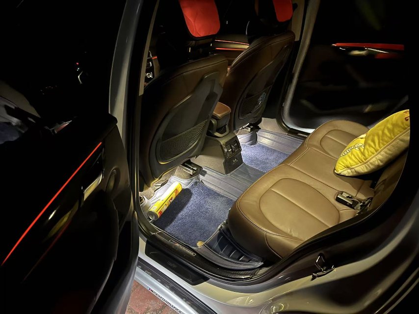 2019 immagine di auto #5