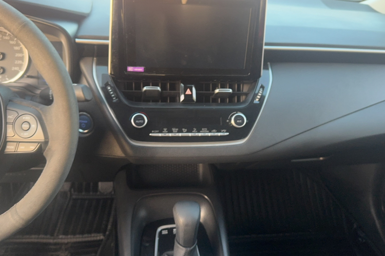 Toyota Corolla 2023 immagine di auto #13