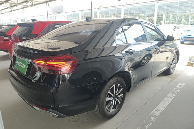 GEELY Emgrand 2019 #7 GEELY Emgrand 2019 صورة سيارة #7