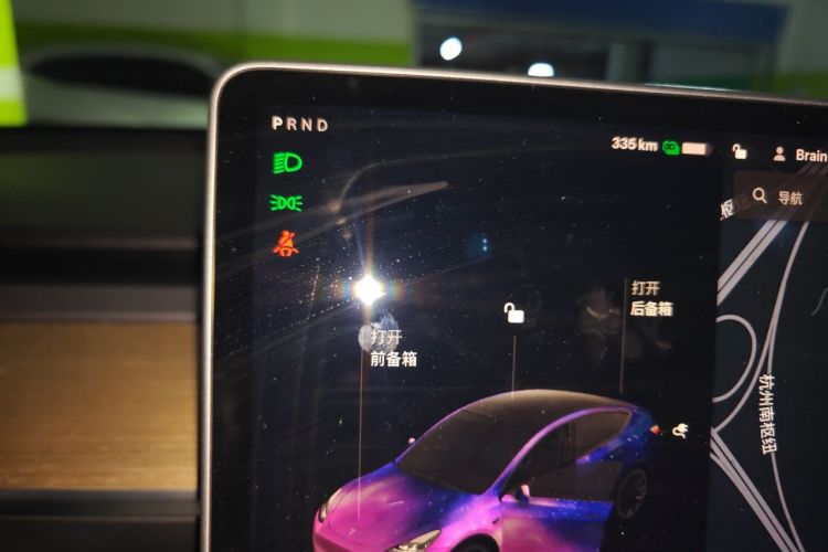 Tesla Model Y 2021 #12 Tesla Model Y 2021 car image #12