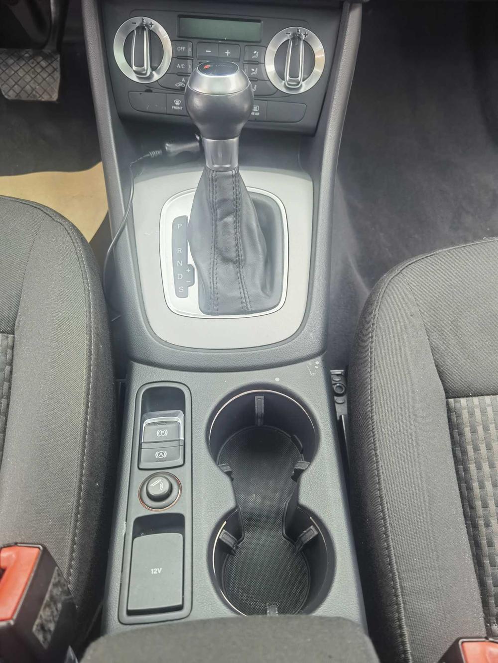 Audi Q3 2015 #17 Audi Q3 2015 car image #17