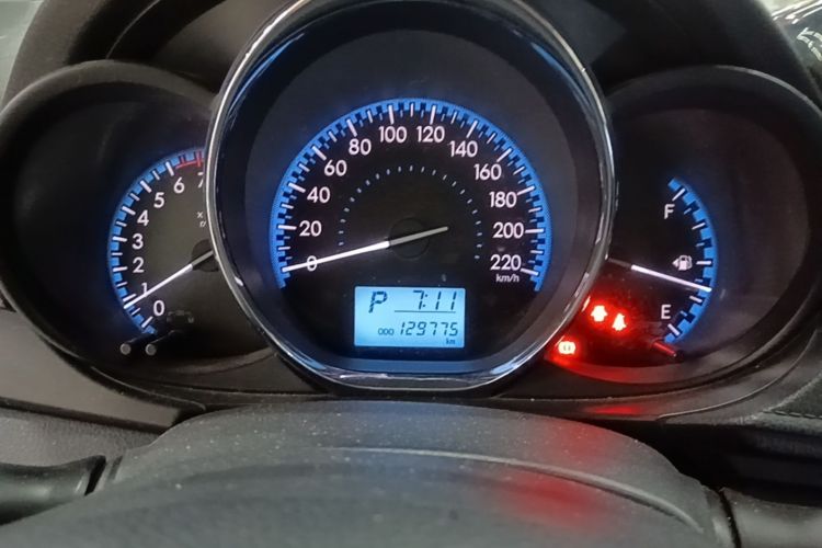 Toyota Vios 2018 car image #12