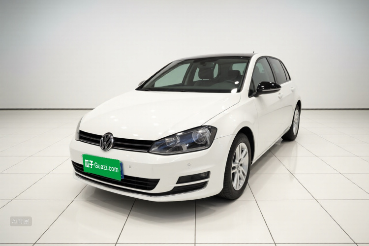 Volkswagen Golf 2017 car image #2