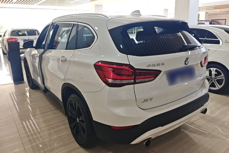 BMW X1 2021 car image #5