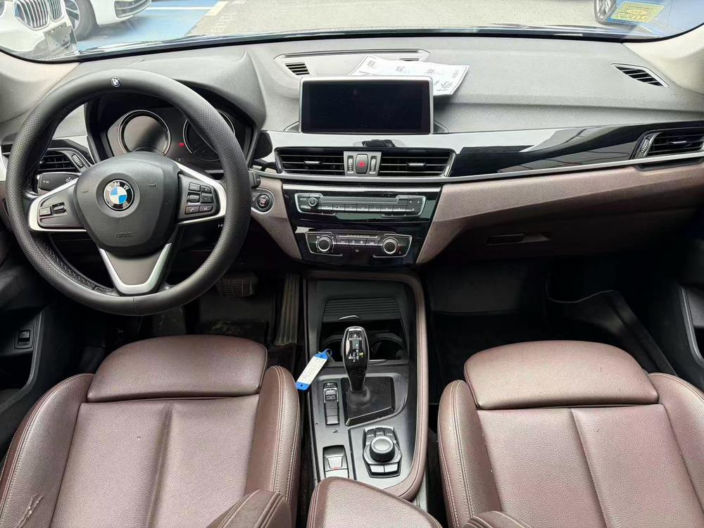 BMW X1 2019 #6 BMW X1 2019 car image #6