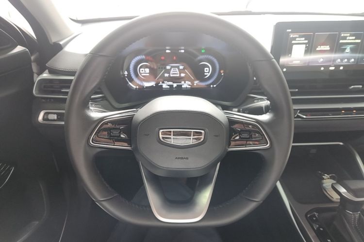 GEELY Emgrand 2021 car image #11