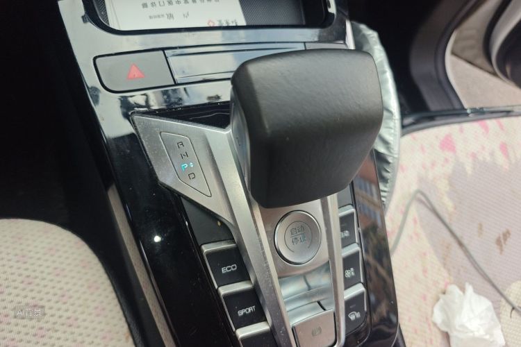 BYD Yuan New Energy 2019 #16 BYD Yuan New Energy 2019 imagen de coche #16