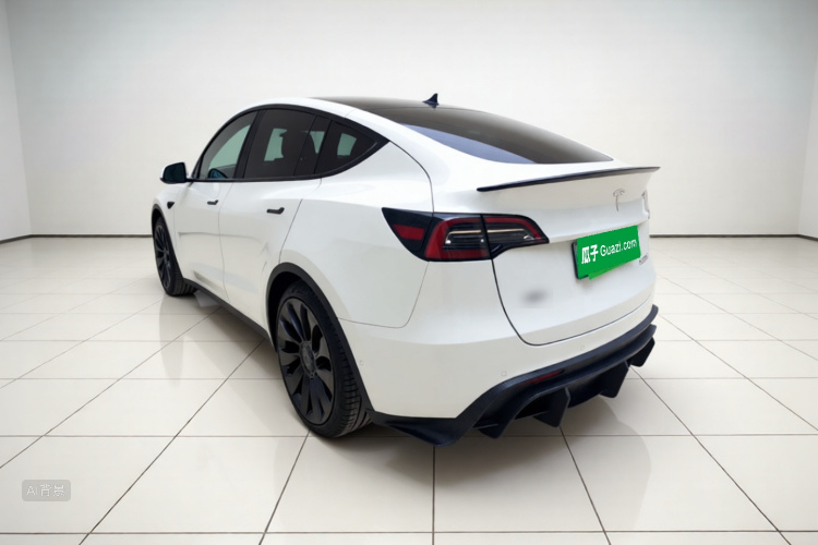 Tesla Model Y 2022 #5 Tesla Model Y 2022 car image #5