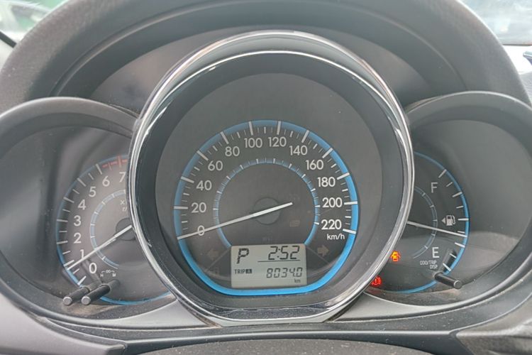 Toyota Vios 2016 #12 Toyota Vios 2016 car image #12