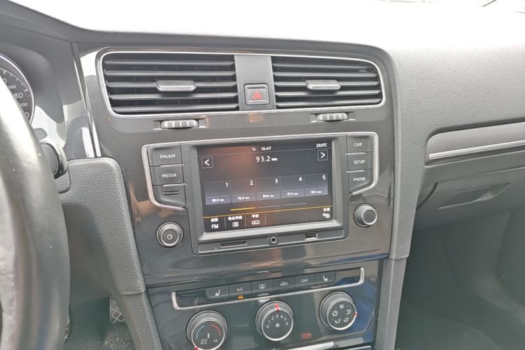 Volkswagen Golf 2017 #15 Volkswagen Golf 2017 car image #15