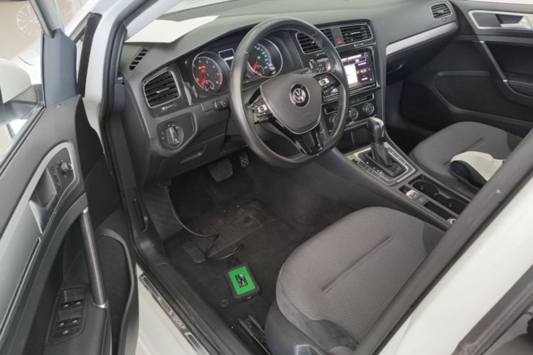 Volkswagen Golf 2019 #18 Volkswagen Golf 2019 car image #18
