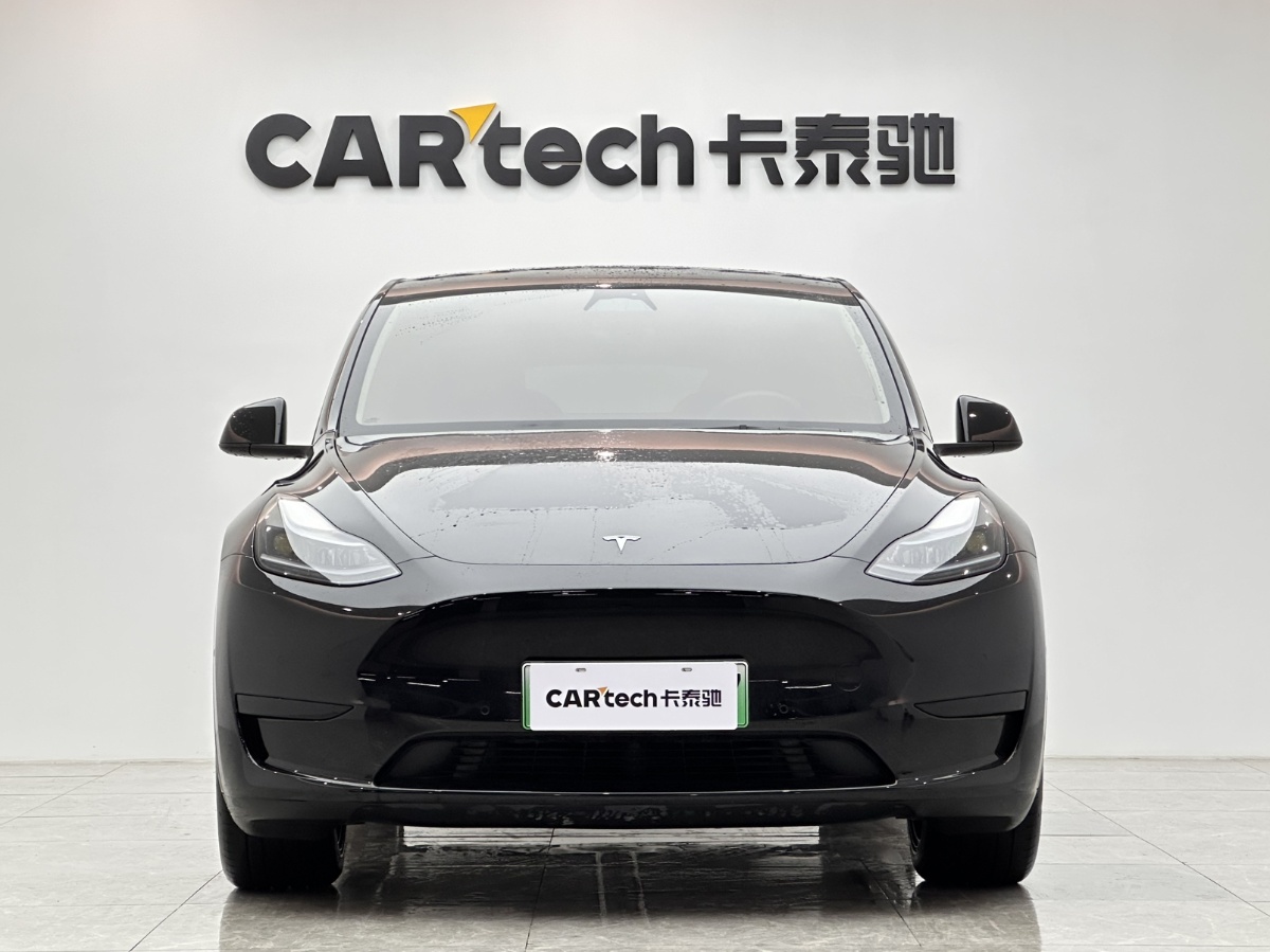 Tesla Model Y 2024 #3 Tesla Model Y 2024 car image #3