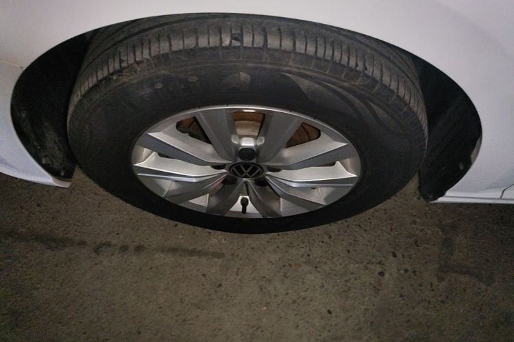 Volkswagen Lavida 2024 car image #9