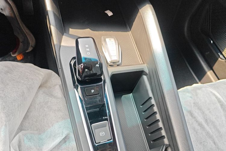 吉利汽车 缤瑞 2026 汽车图片 #14