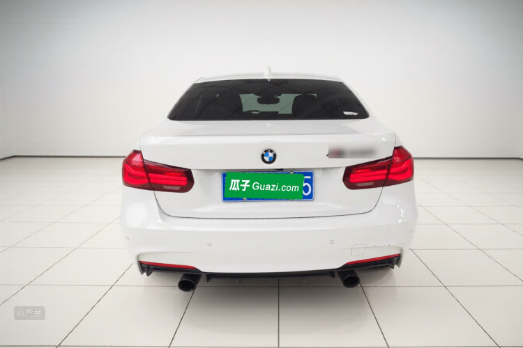 BMW 3 Series 2018 #6 BMW 3 Series 2018 car image #6