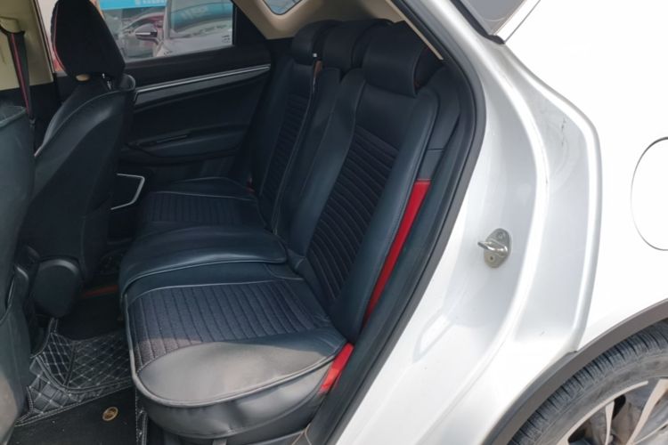 GEELY Emgrand GS 2020 #17 GEELY Emgrand GS 2020 car image #17