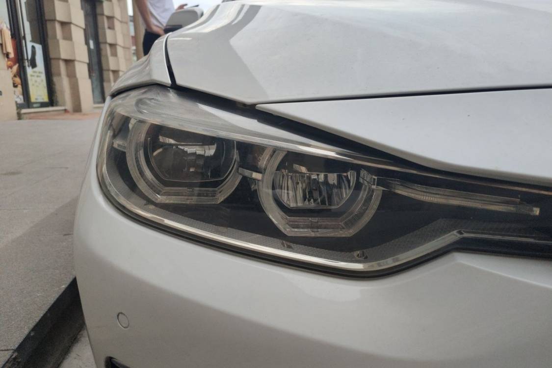 BMW 3 Series 2017 car image #7