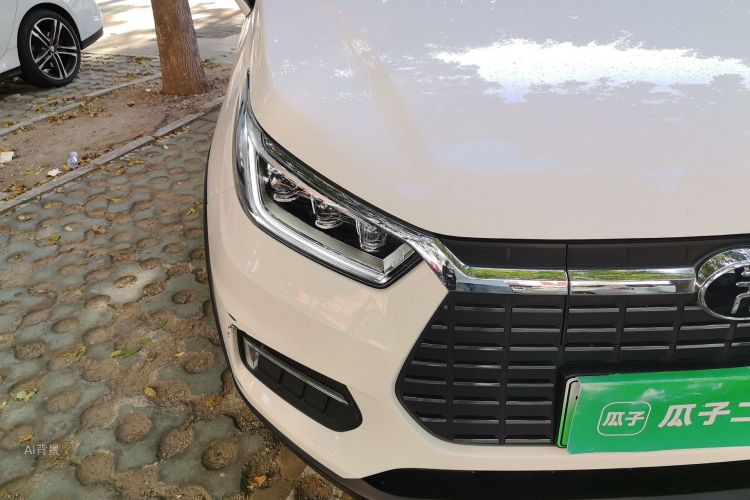BYD Yuan New Energy 2020 #8 BYD Yuan New Energy 2020 car image #8
