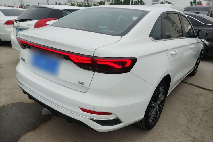 GEELY Emgrand 2022 #5 GEELY Emgrand 2022 car image #5