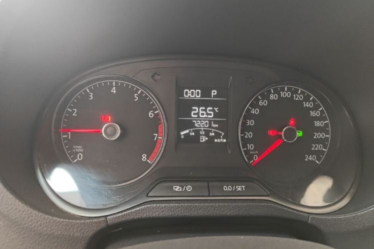 Volkswagen Polo 2018 immagine di auto #12