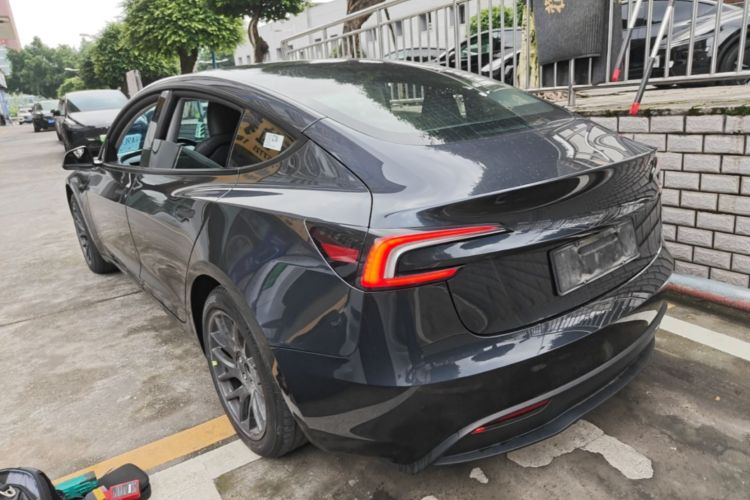 Tesla Model 3 2025 #5 Tesla Model 3 2025 car image #5