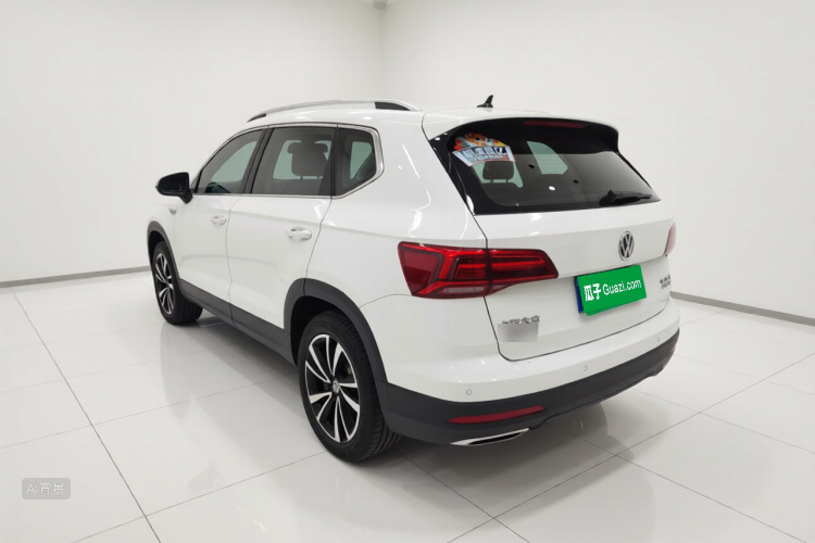 Volkswagen Tharu 2020 car image #5