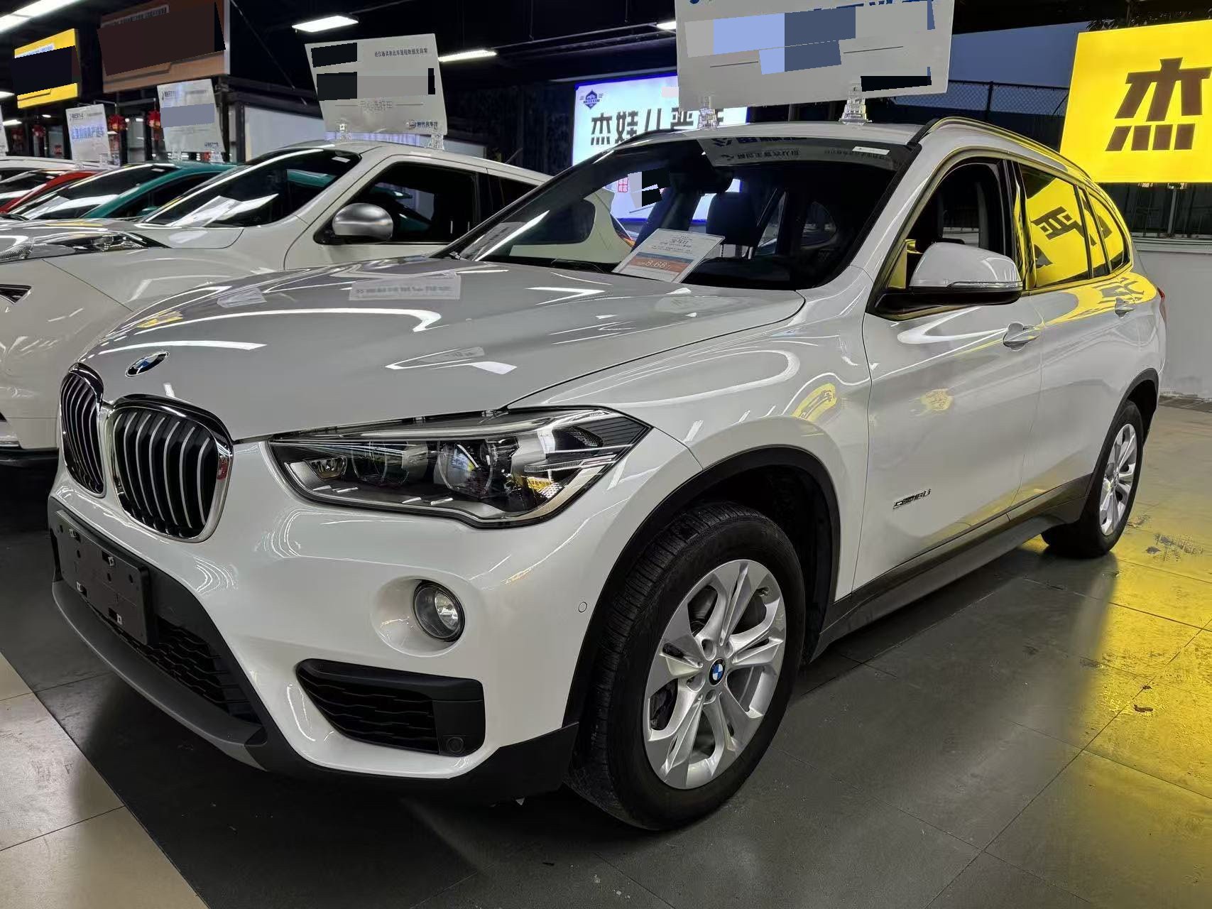 2017 2017 car image