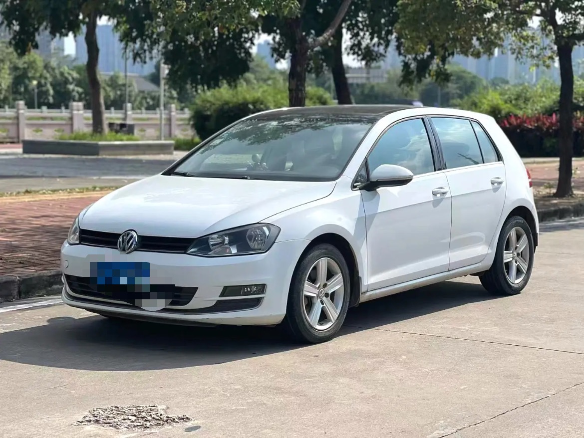 2016 2016 car image
