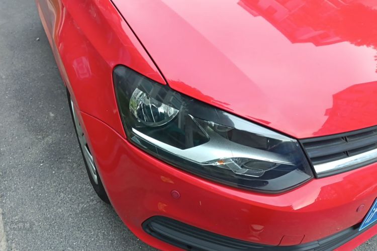 Volkswagen Polo 2018 car image #8
