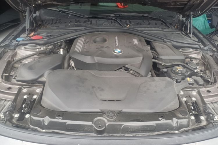 BMW 3 Series 2017 #20 BMW 3 Series 2017 car image #20