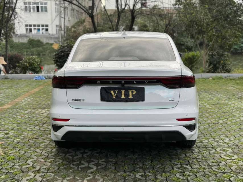 GEELY Emgrand 2023 #7 GEELY Emgrand 2023 car image #7