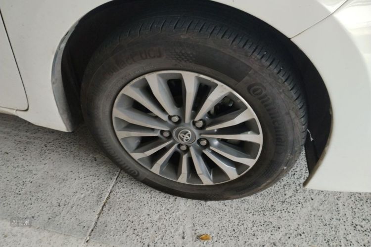 Toyota Corolla 2018 car image #9